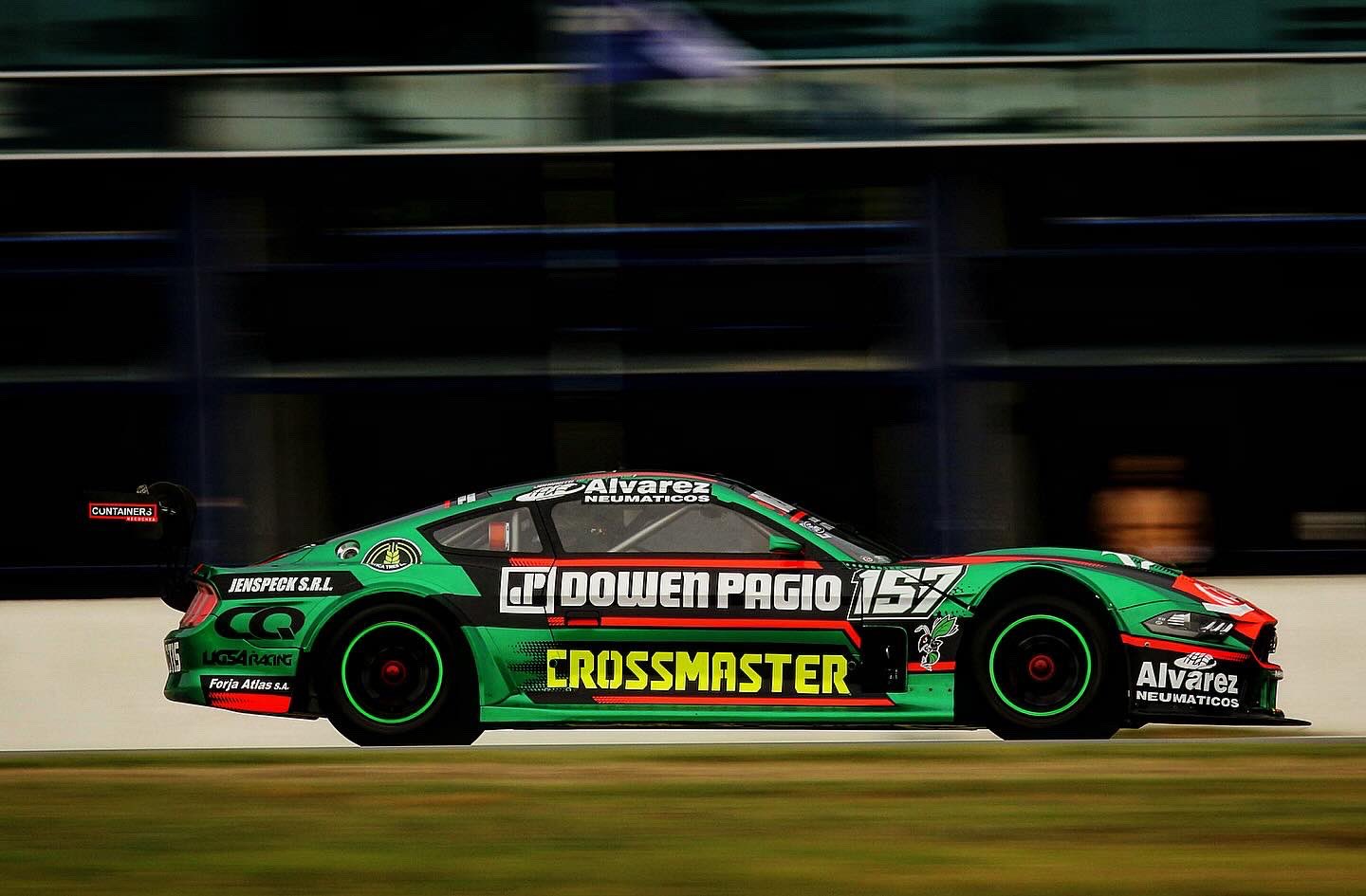 Las mejores fotos del Mustang en acción (Fuente: Prensa De Benedictis): F Mustang 02.jpeg